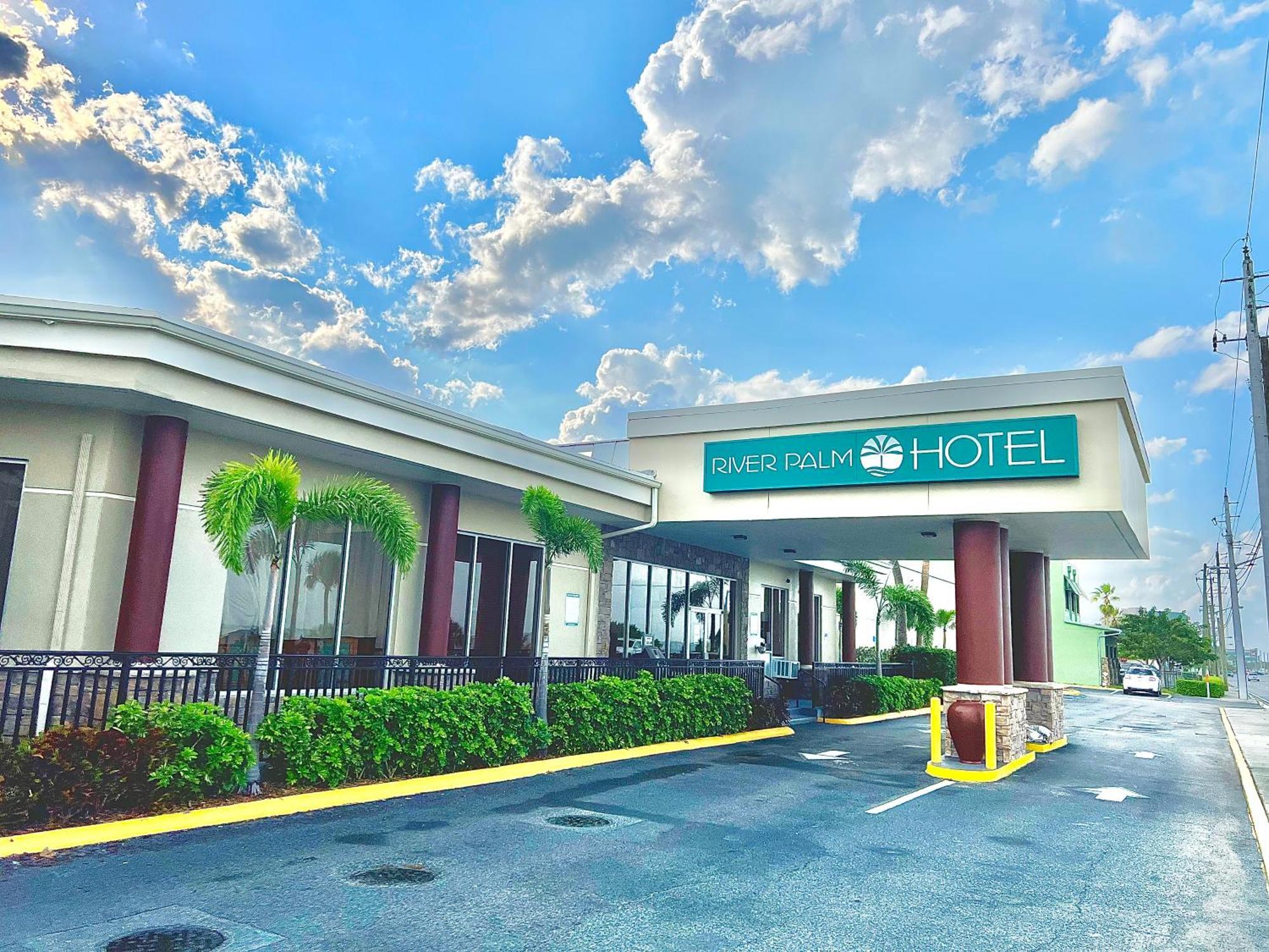River Palm Hotel Melbourne Exterior photo